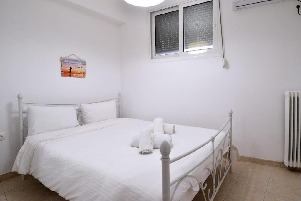 Minimal Apartment At The Foot Of The Odeon Of ... Athens Ngoại thất bức ảnh